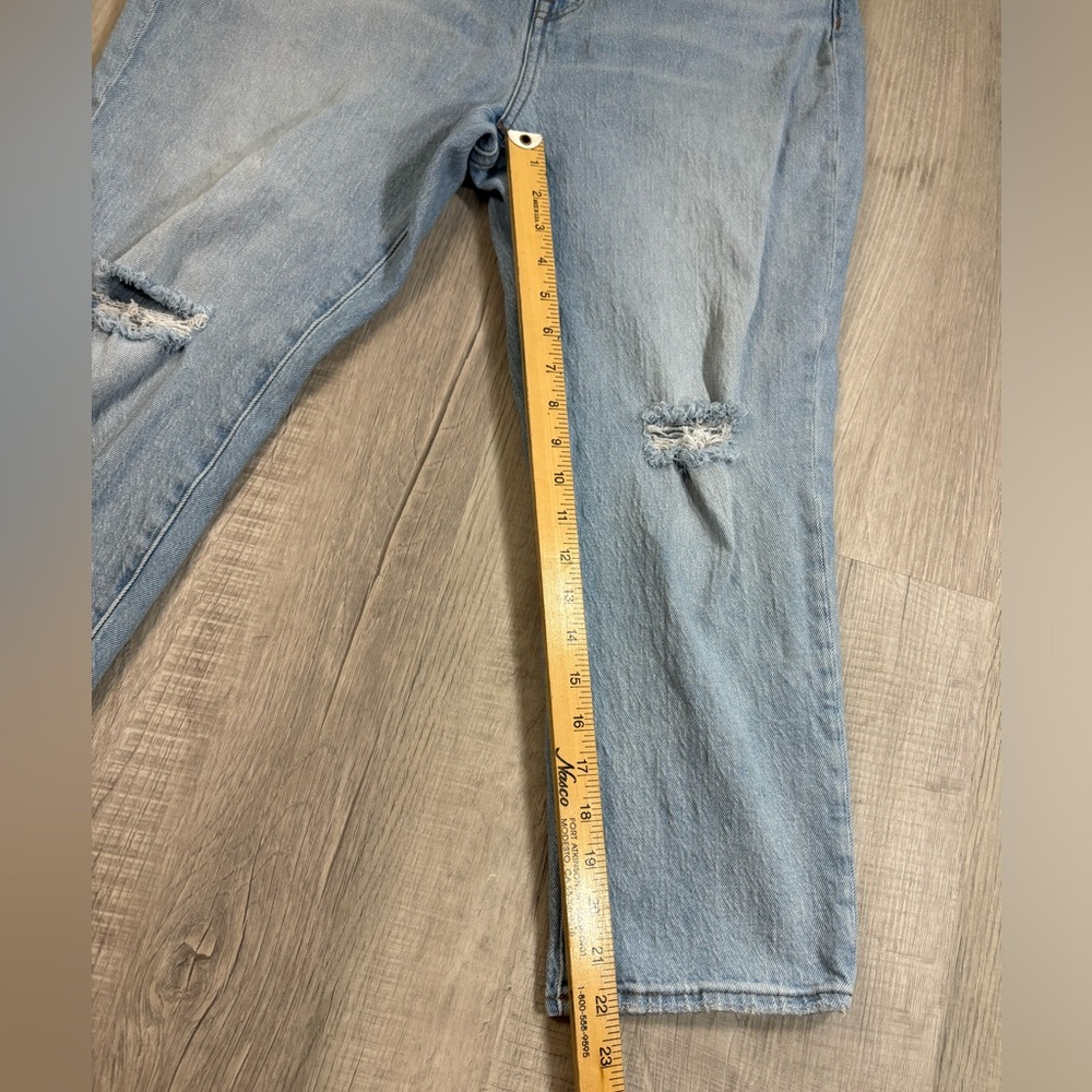 Madewell The High Rise Slim Crop BoyJean Size 32P - Picture 4 of 6